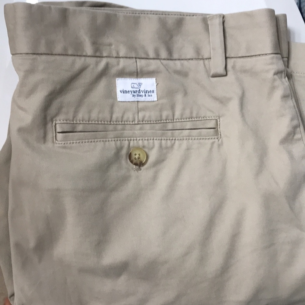 Mens Vineyard Vines Shorts with Logo Patch